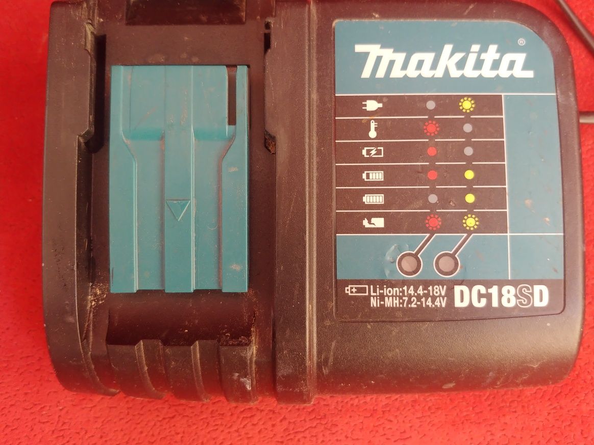 Ladowarka makita dc18sd
