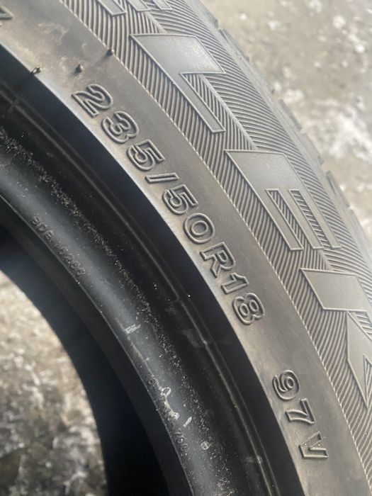 235.50.18 Bridgestone 2шт лето БУ склад шины резина из Европы 50 R18