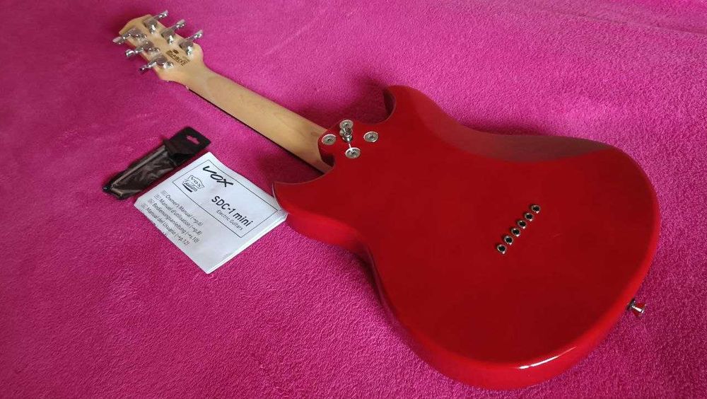 Travel Електрогітара - VOX SDC-1 MINI (73 см) Made in Japan
