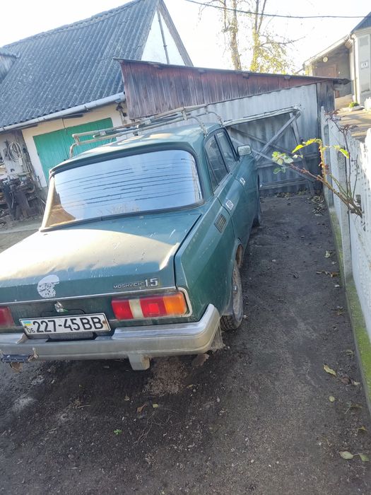 Продам АЗЛК Москвич 2140L