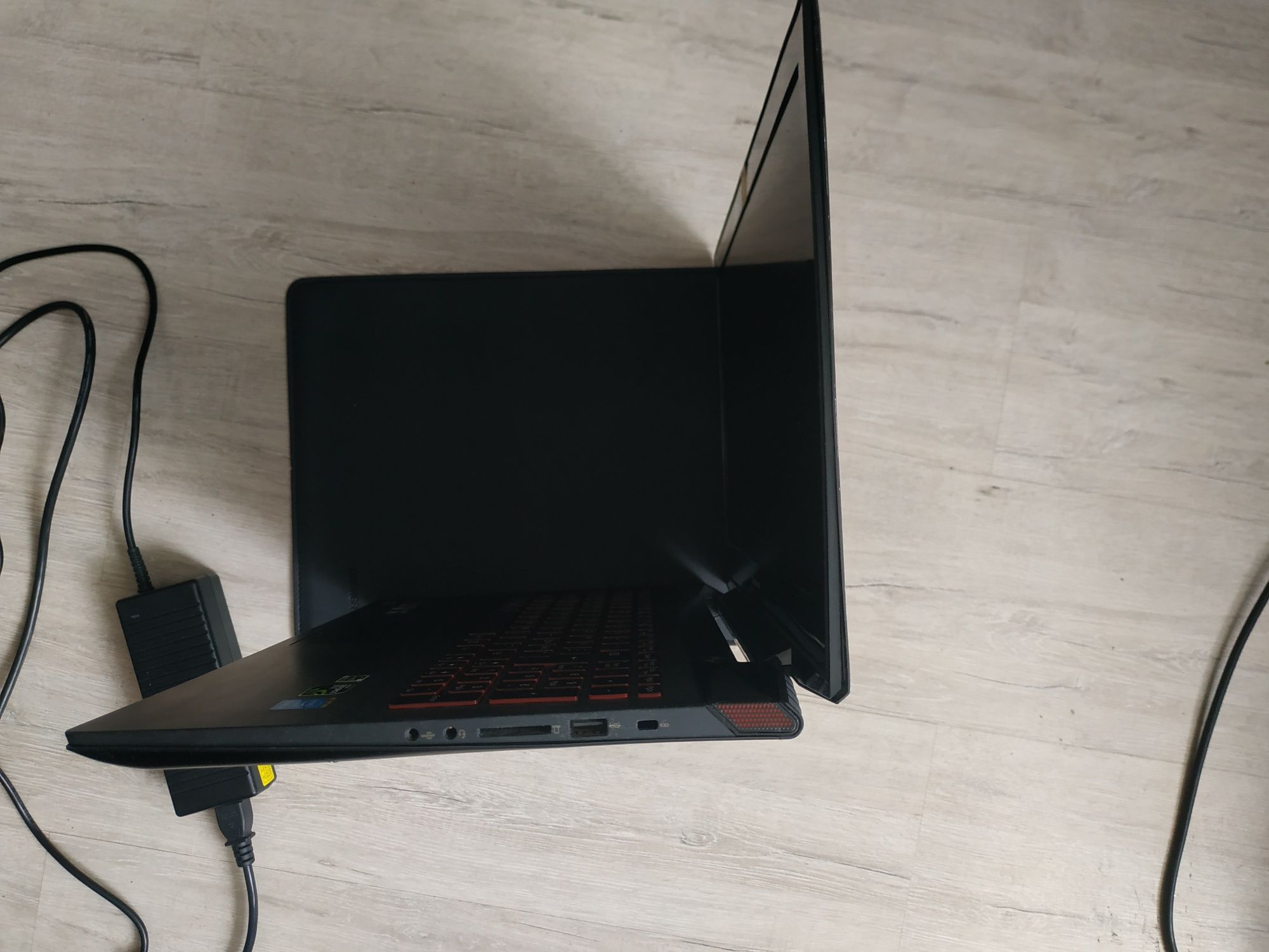 Ноутбук Windows 10 Intel i5 4210H 3.50 ГГц Nvidia GeForce GTX 16ГБ ОЗУ