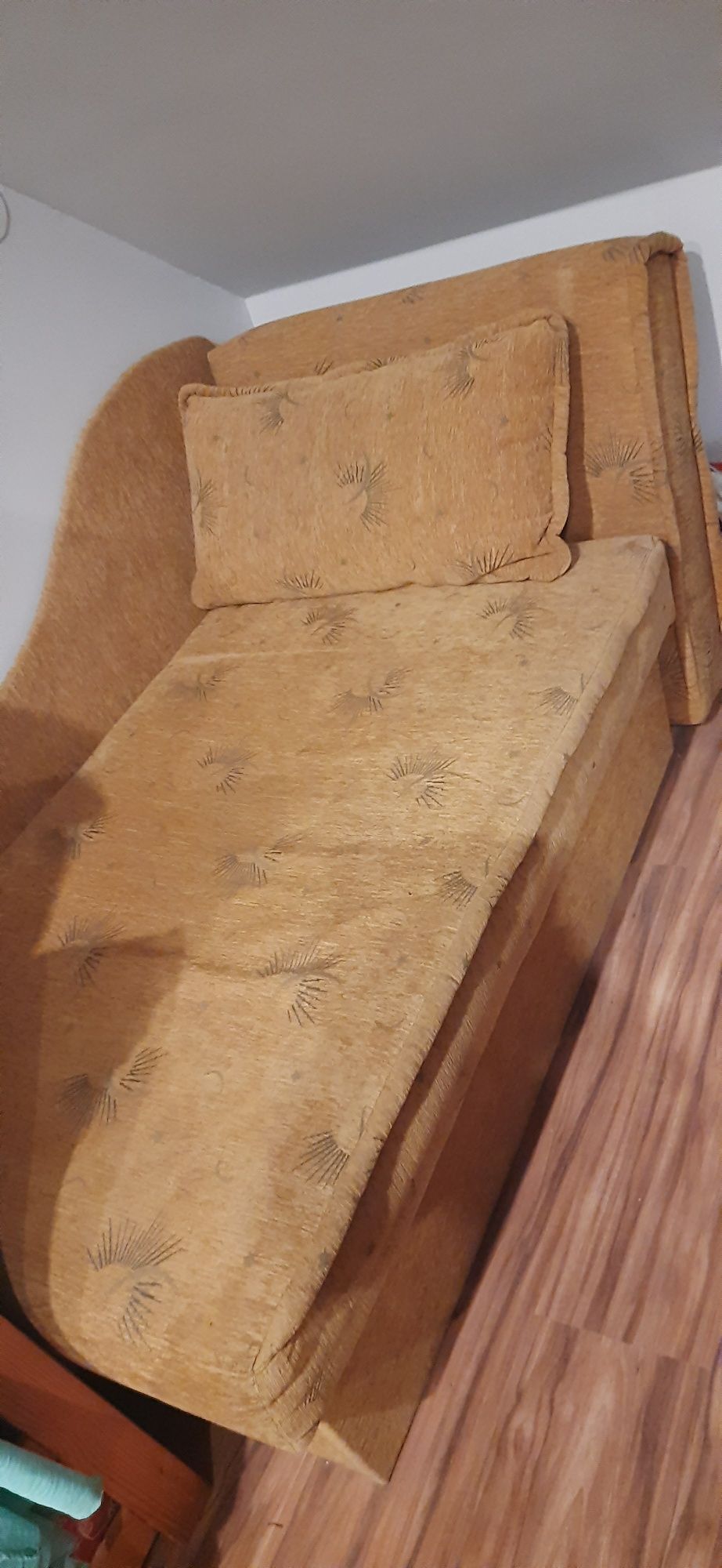 Łóżko tapczan jednoosobowy