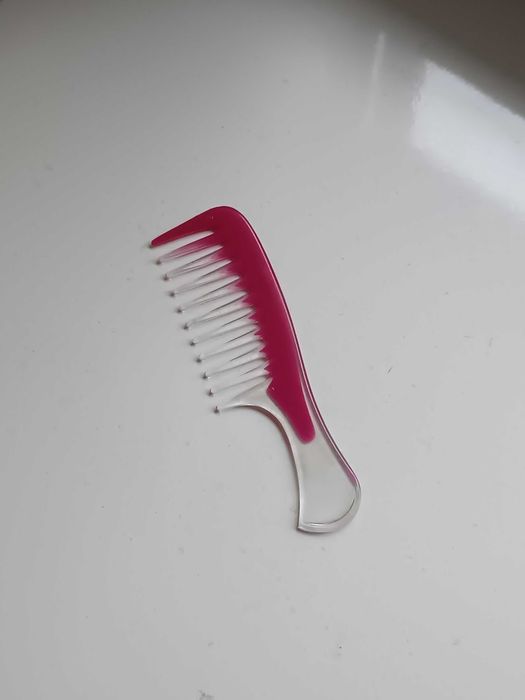 Grzebień do włosów z rączką szeroki różowy mały podręczny dla lalek