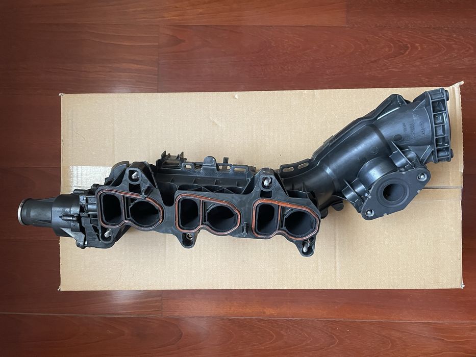 Coletor de admissão sem borboletas - BMW 1.5 Diesel B37