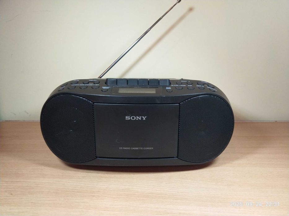 Магнітола Sony CFD-S70