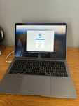 MacBook Air 13” Retina (2019) – i5, 8GB RAM, 128GB SSD