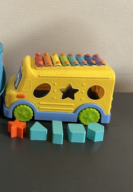 Сортер шкільний автобус