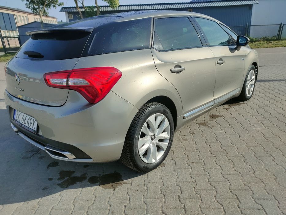 Citroën DS5 Hybrid4 2013