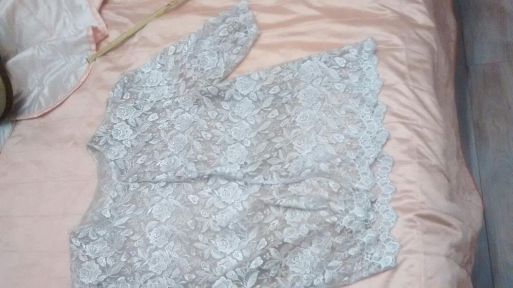 Блузка гіпюрова Блузка