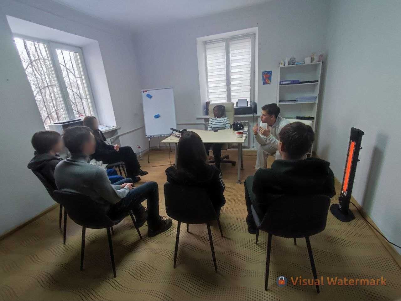 Репетитор з англійської оффлайн, онлайн(Школярі/студенти/НМТ/ЄВІ)