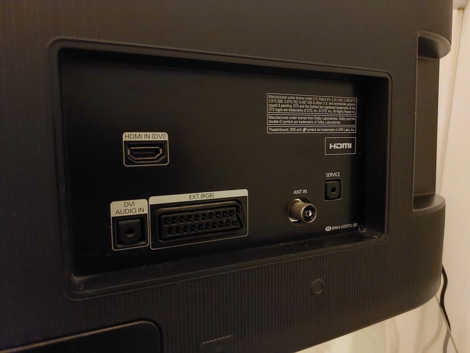 Televisão Samsung 24" SyncMaster T24B301Y / Comando Samsung