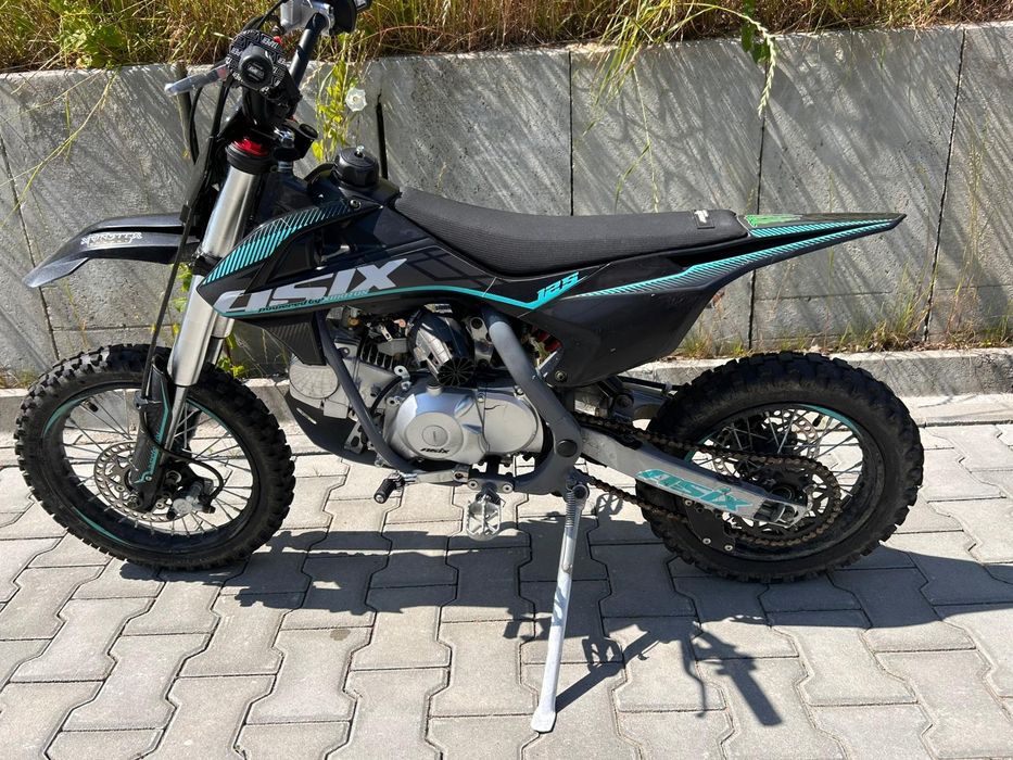 Sprzedam cross 125cm roczny mało używany