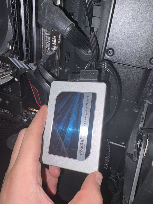 Dysk SSD crucial 1 tb