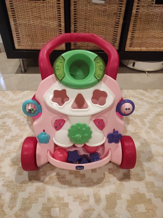 Chicco andador musical cor de rosa