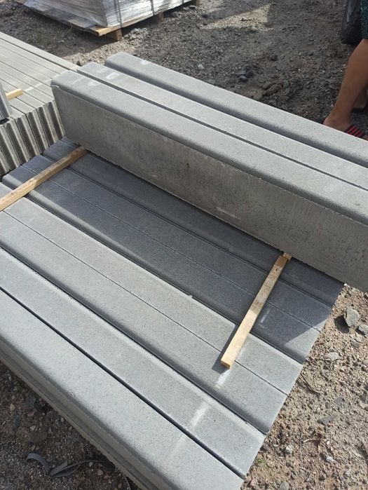 Бордюр.Поребрик.Бордюр тротуарный.Бордюрный камень.БР 8.20.100