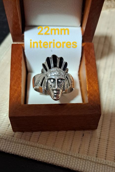 Anel vintage Raro em Prata contrastada.