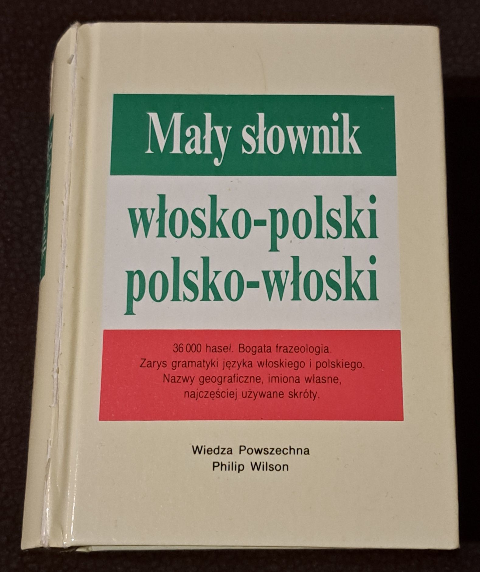Mały słownik włosko- polski i polsko- włoski.