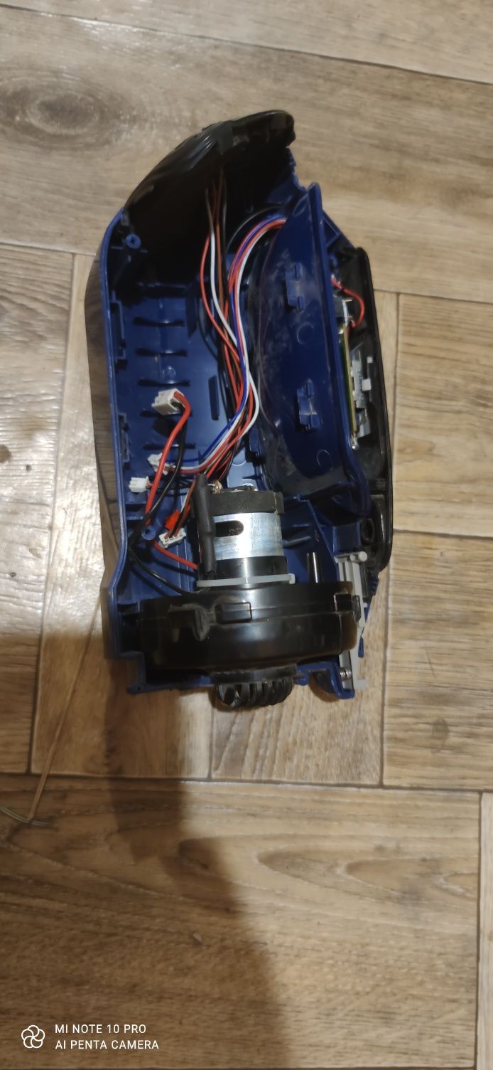 Odkurzacz Bosch readyy 16v