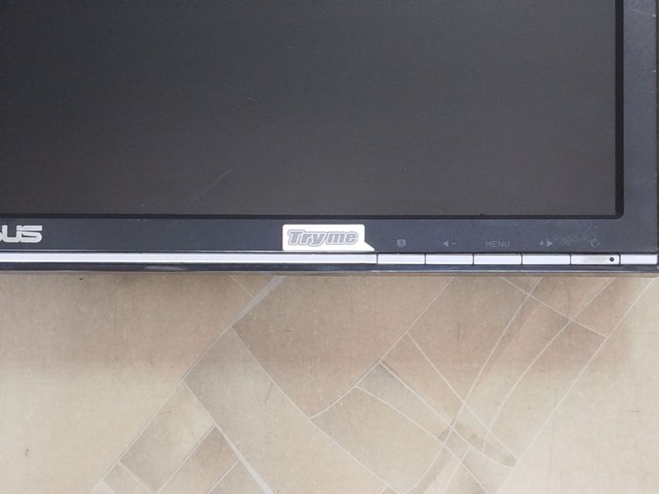 Продам монитор Asus VW222U на запчасти