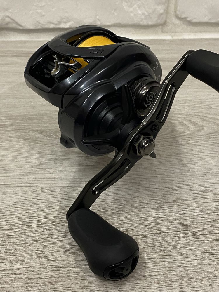 Multiplikator Daiwa TATULA TWS 300HL Casting