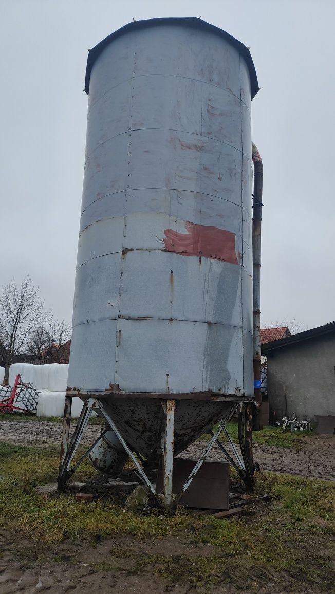 Silos  zbożowy lejowy