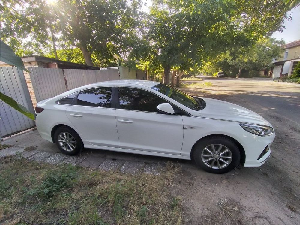 Hyunday sonata 2017 рік газ 2.0