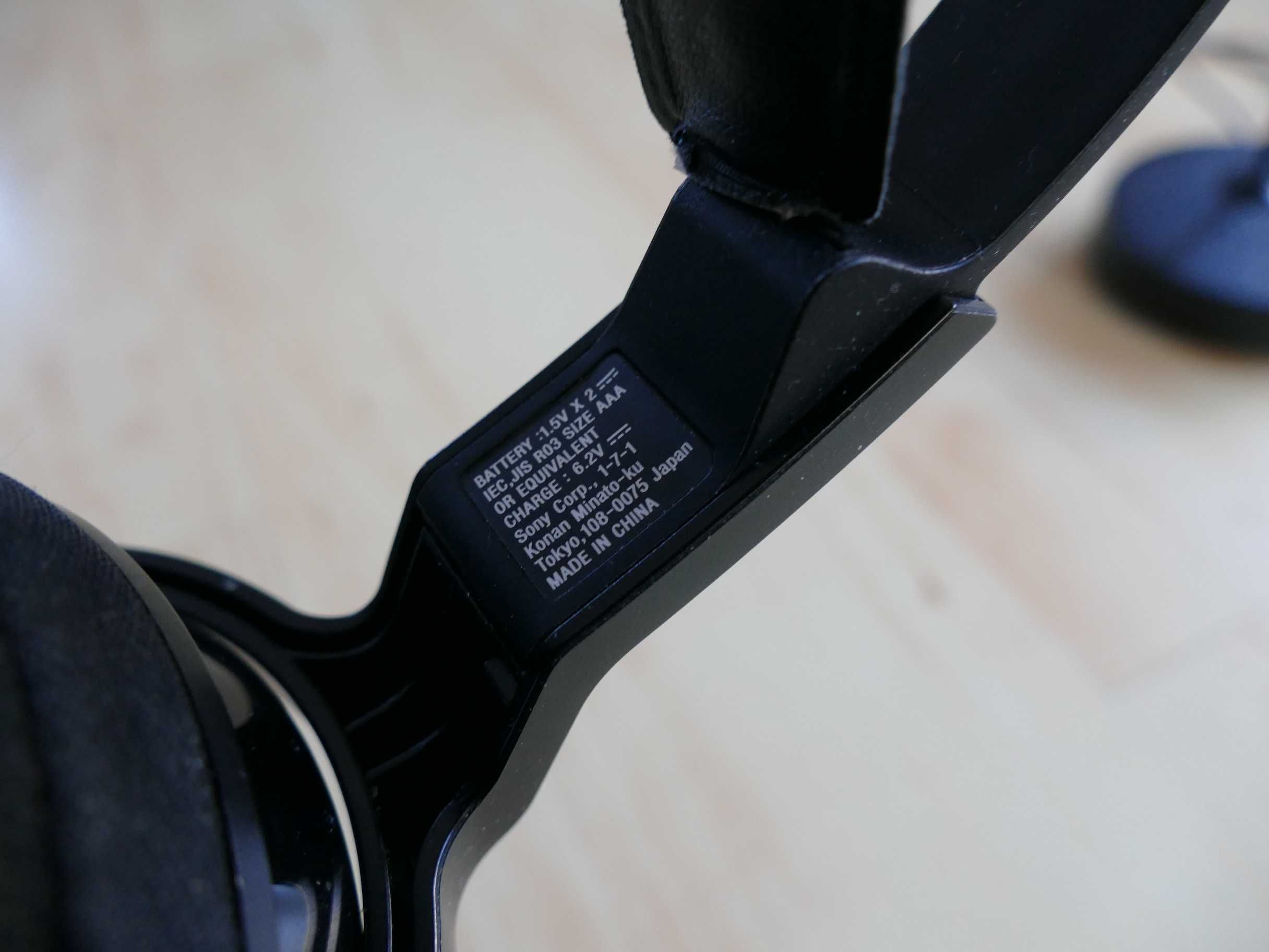 SONY MDR-RF811R Słuchawki bezprzewodowe wireless do 100m