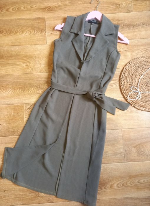 Довга жилетка з поясом