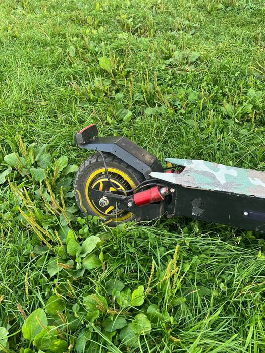 Засіб від ТЦК Електросамокат Grundig 1000w