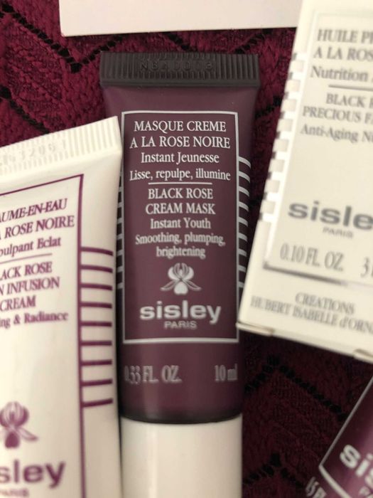 Sisley - zestaw Black Rose + kosmetyczka + pudełko prezentowe