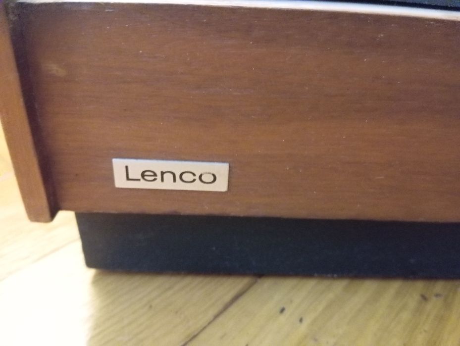 Gramofon Lenco L75