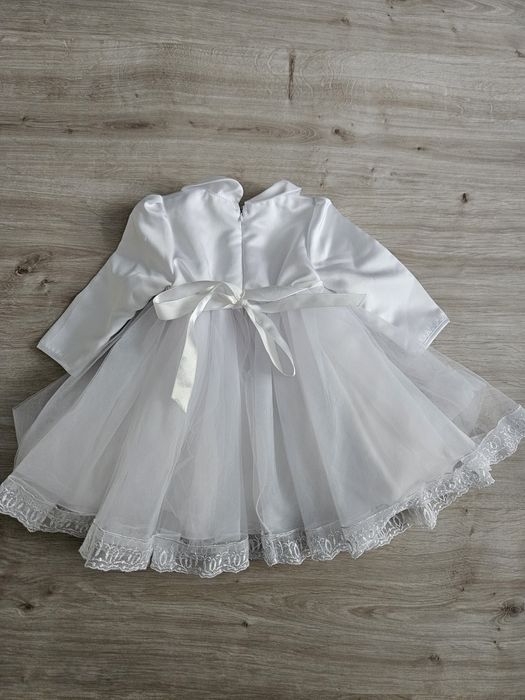 Sukienka do chrztu