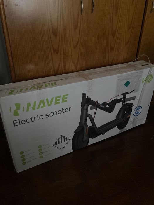 Trotinete navee v25