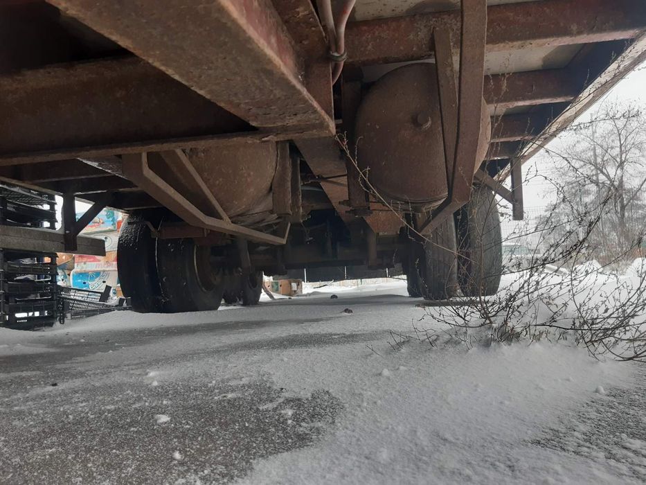 Прицеп , вагончик , склад на колесах