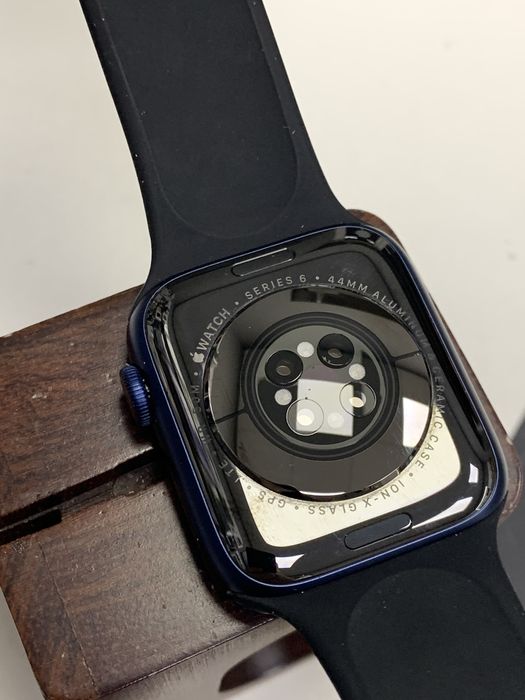 Оригінальні apple watch series 6 44 mm