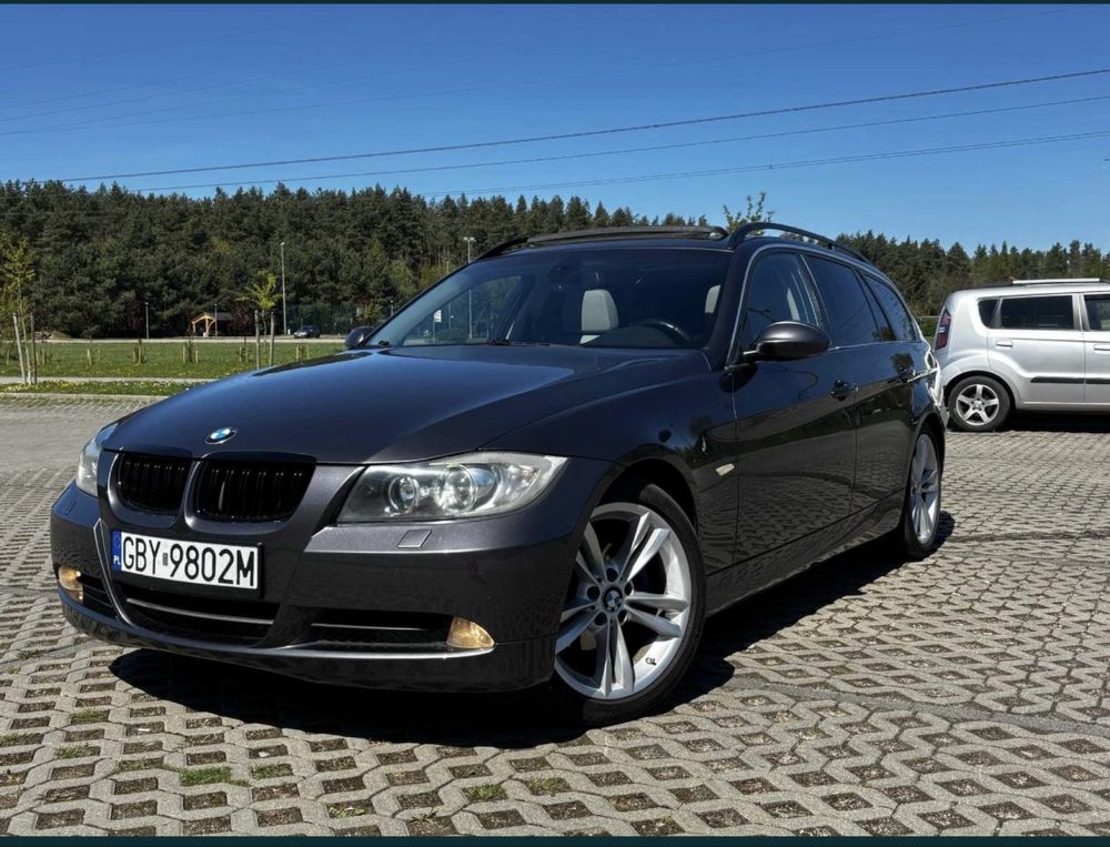 Bmw e91 325i r6 218 koni mechanicznych