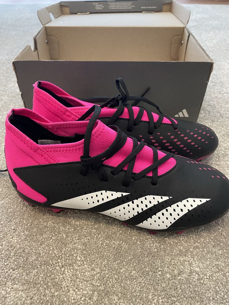 Adidas predator rosa