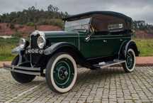 Carro antigo para eventos (Chevrolet 97 anos)