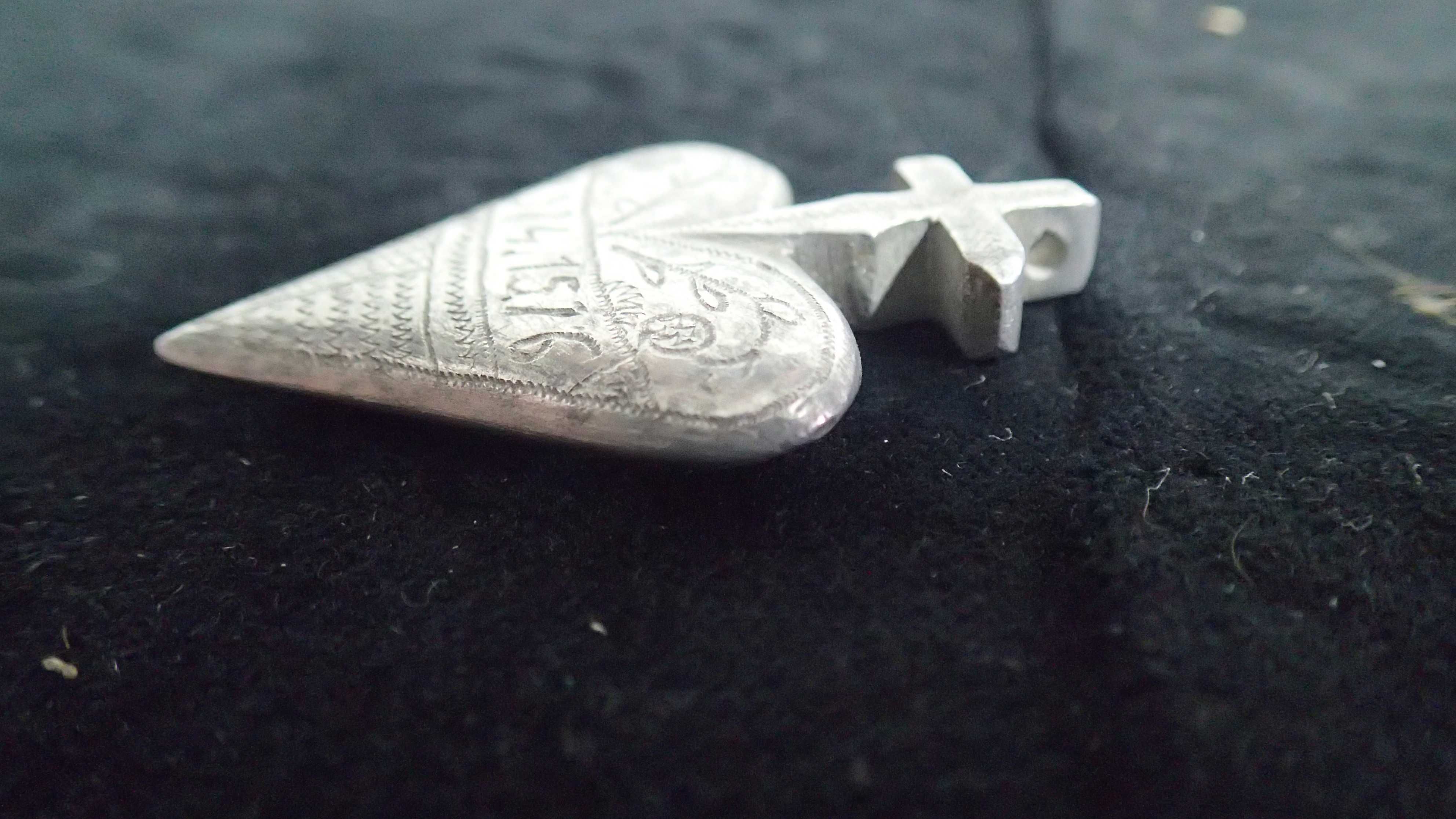 Pendente em metal da Primeira Guerra Mundial