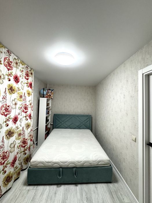 Продаж двокімнатної квартири з ремонтом в центрі міста