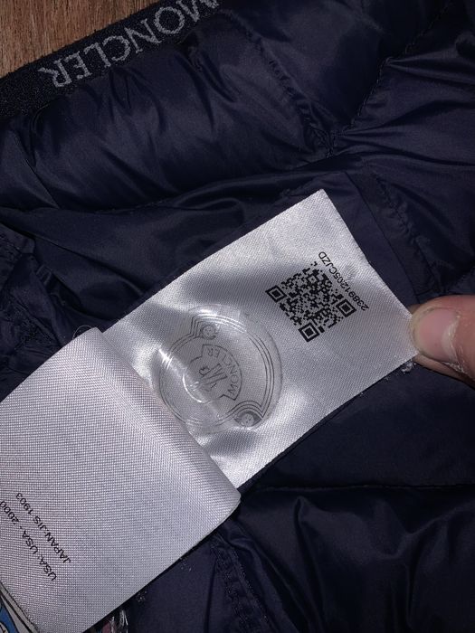 Куртка moncler xs-s 12 years