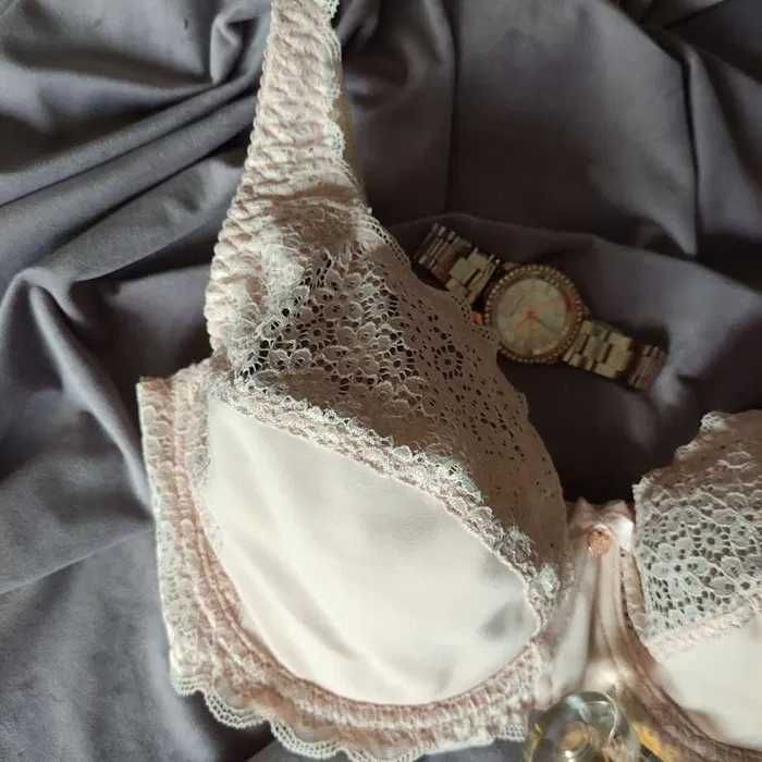 Biustonosz miękki z fiszbinami Anfen 80/85/90/100F łosoś