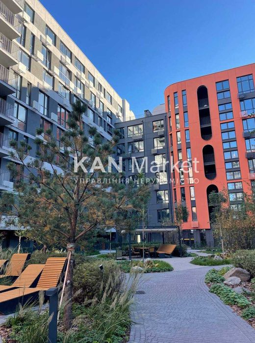 Продаж офісного приміщення у ЖК Respublika!