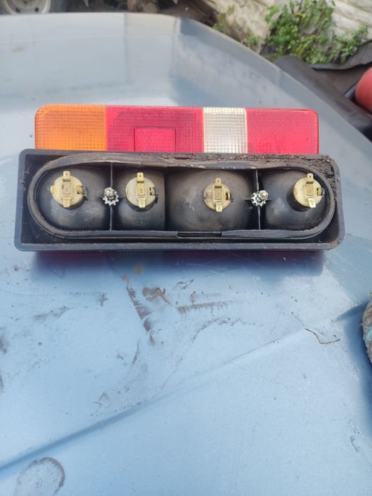 Продам задние фонари москвич 2140 люкс