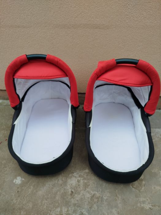 Люльки до коляски для двійні фірми Bebetto