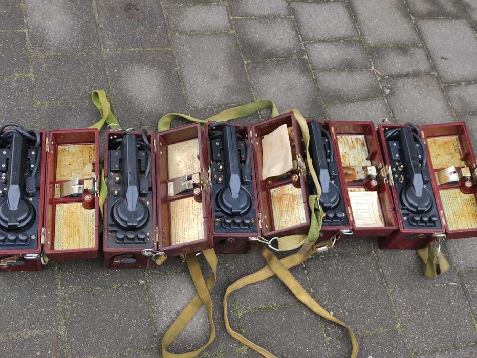 Telefon polowy wojskowy zabytkowy pakiet 5 sztuk RRL CCCP