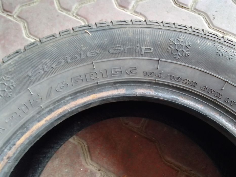 Opona zimowa 215/65r15C MIRAGE 2022r