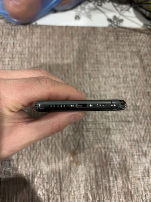 iPhone (айфон) 11 Pro 64Gb Black/чорний