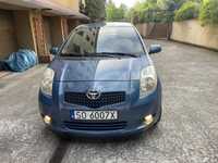 Yaris, 1,3b, keyless, autoklima