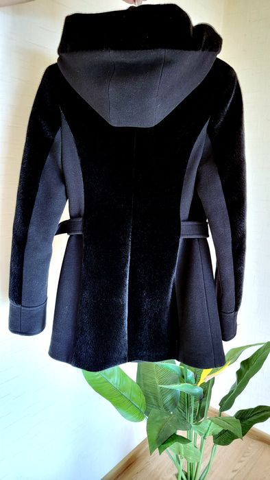 Пальто зимове чорне розмір 38  42